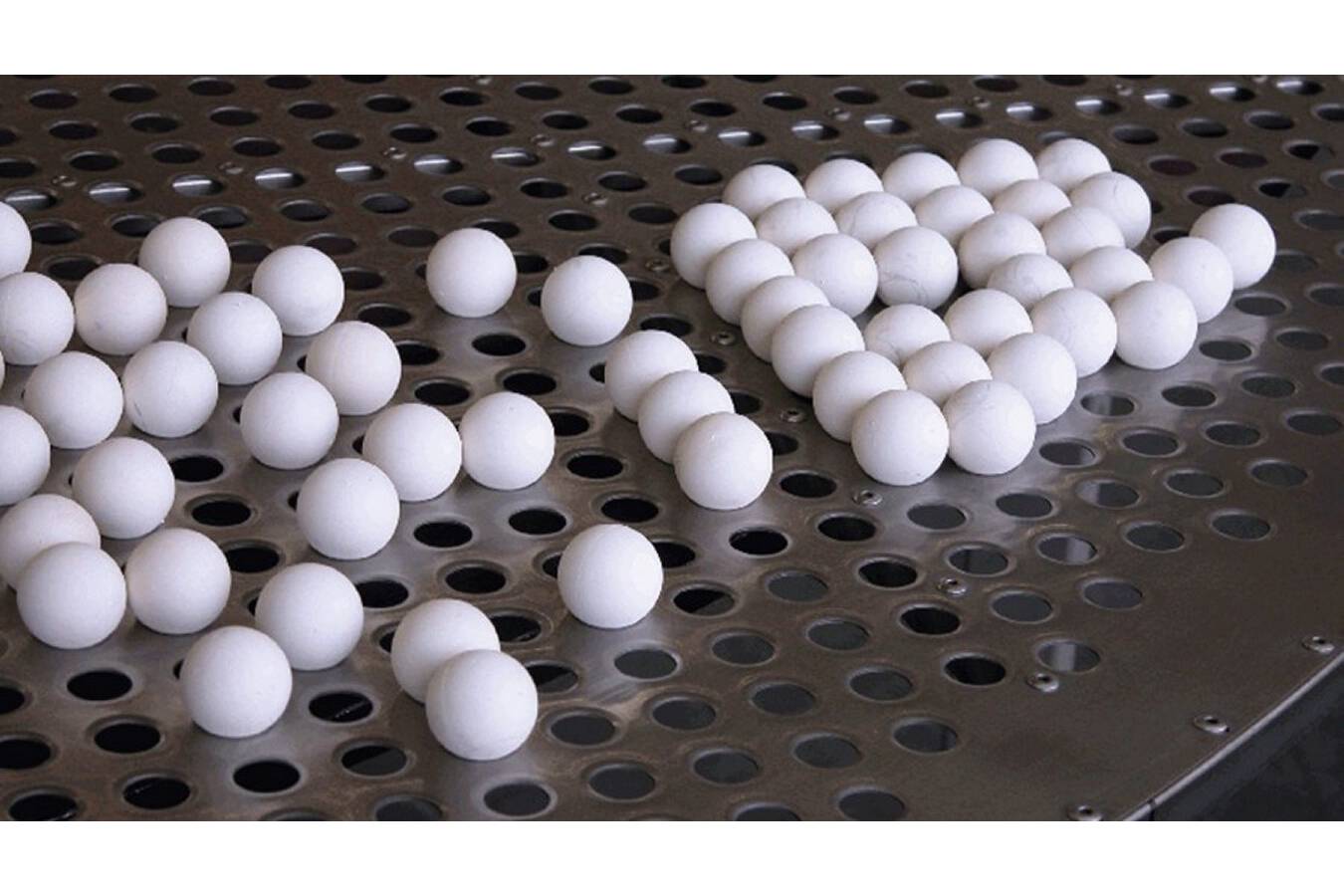 Prevent screening downtime with Karolee sifter cleaning balls 