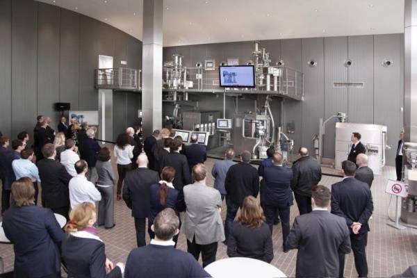Inauguration of the Technology Center Focus on continuous processing